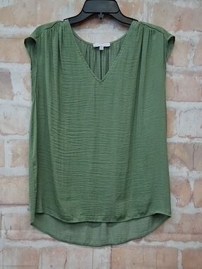 Women's Olive Green V-Neck Cap Sleeve Blouse